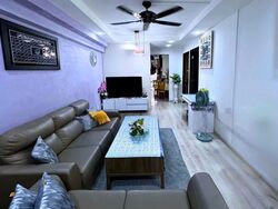 Blk 898 Tampines Polyview (Tampines), HDB 3 Rooms #566158811